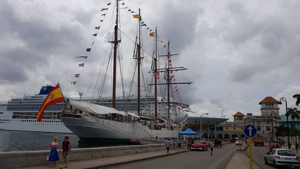 buque escuela de la armada española, Juan Sebastián de Elcano, 