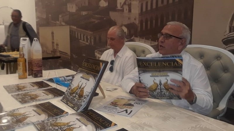 exclencias revista