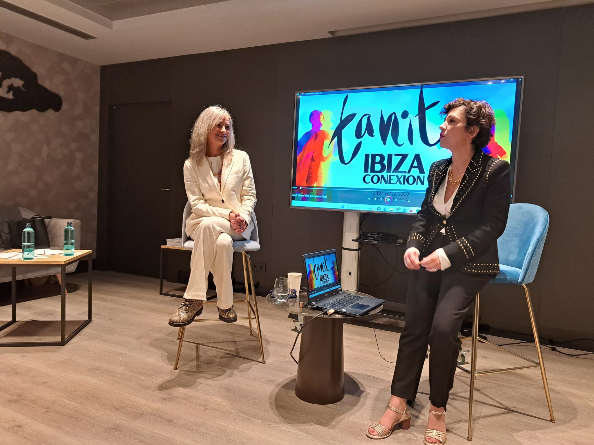 Tanit Ibiza Conexión