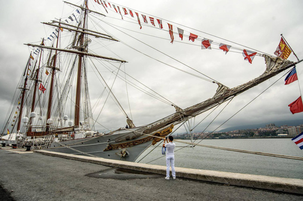 buque Juan Sebastián Elcano