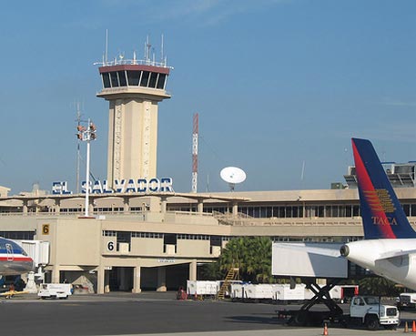 El Salvador invertirá 70 millones de dólares para reformar aeropuerto internacional