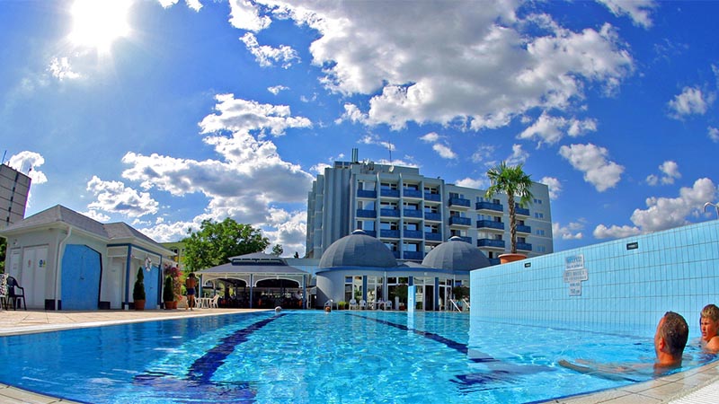 AMResorts® y Grupo Hotelero Santa Fe estrechan vínculos