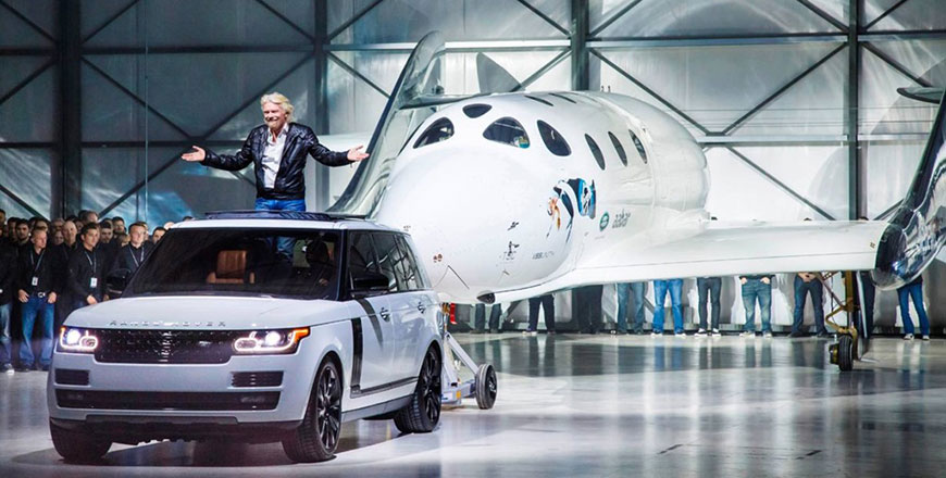 Virgin Galactic presentó su nueva nave espacial para turistas