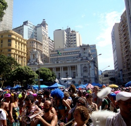 Brasil: Carnaval carioca atrae a cerca de un millón de turistas