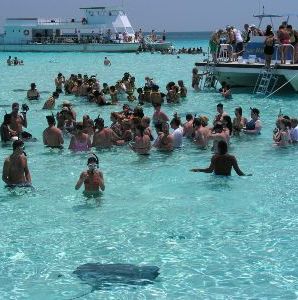 Islas Caimán: Construirán ciudad médica de 2 mil millones de dólares especialmente dirigida a pacientes y aseguradoras de Estados Unidos