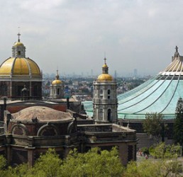 México: Construirán gigantesca cruz de cristal y mirador en el Distrito Federal 
