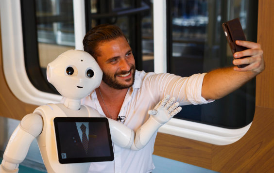 El Robot Pepper se sube a bordo de Costa Cruceros  