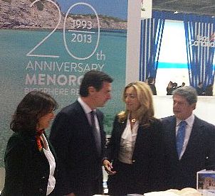 España confirma en la feria de Londres su interés por el turista británico