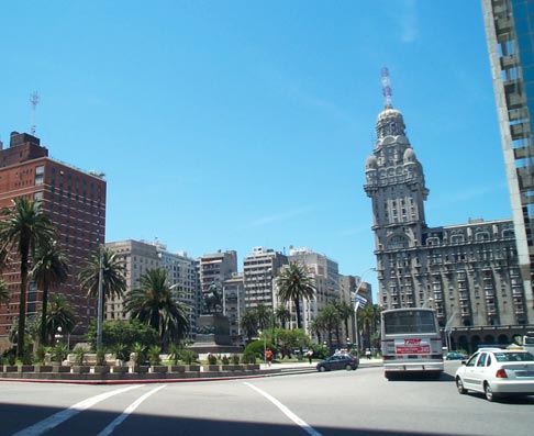 Montevideo tendrá bus turístico
