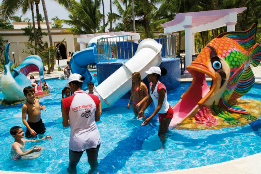 RIU abre su primera zona de atracciones acuáticas en el complejo de Punta Cana